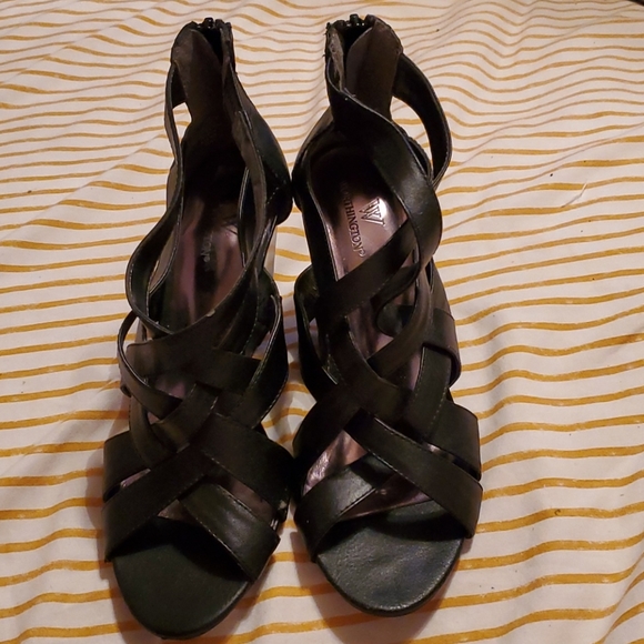 Worthington Wedges size 7  Super Adorable 👌😍 - Picture 1 of 7